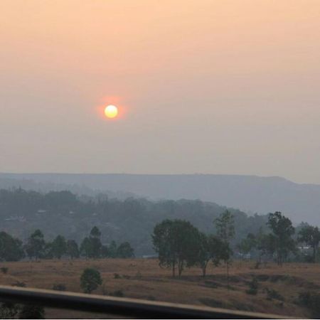 Inaya Bungalow Villa พันช์กานี ภายนอก รูปภาพ