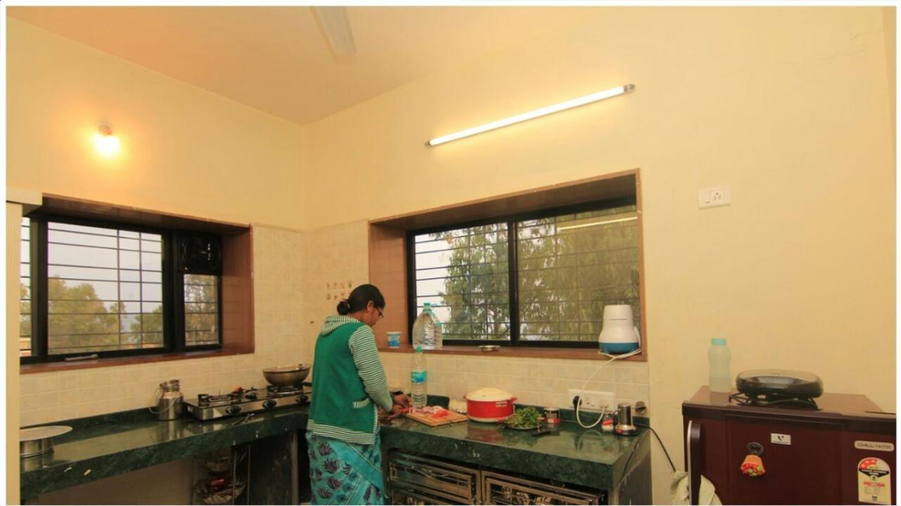 Inaya Bungalow Villa พันช์กานี ภายนอก รูปภาพ